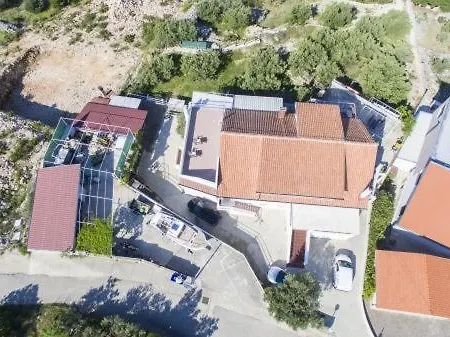 In With Sea View,air Conditioning, Wifi 5026-4 Apartment Murter