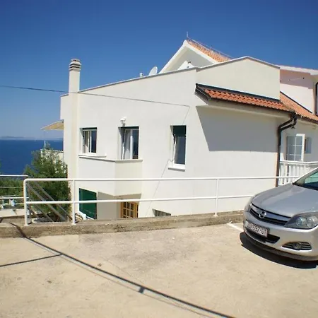 In With Sea View,air Conditioning, Wifi 5026-4 Apartment Murter