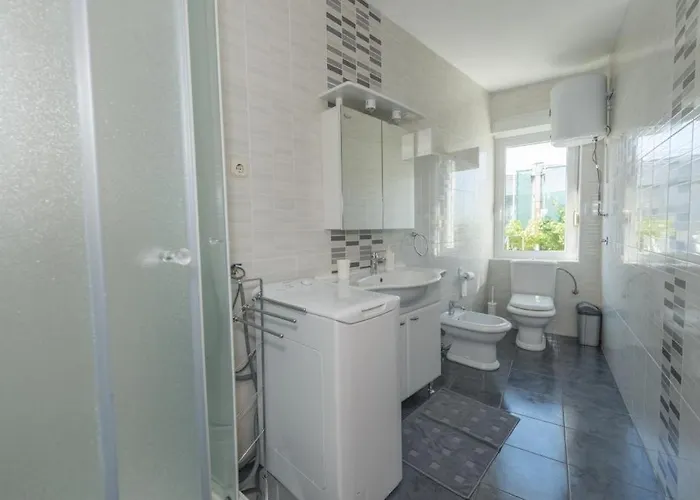 Appartamento In With Sea View,air Conditioning, Wifi 5026-4 Murter